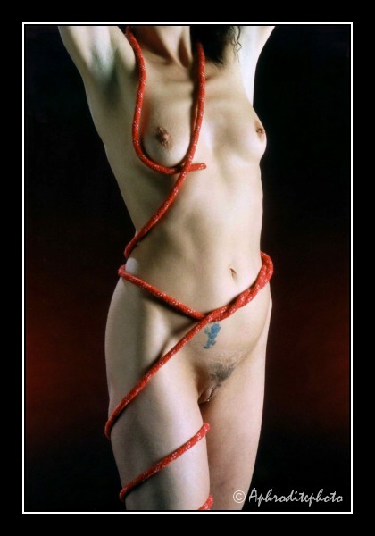 103 La corde rouge